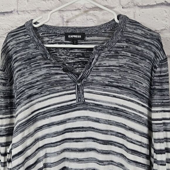Express Men’s Striped Knit Sweater Henley Neck Black White Pullover Large Cotton - Picture 2 of 10